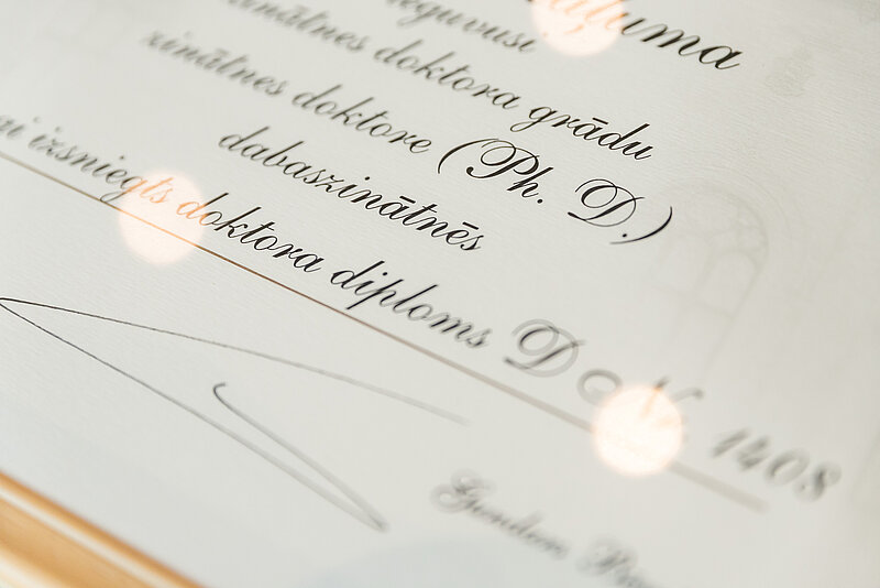 Ar doktorantūras granta atbalstu 2025. gadā aizstāvēti septiņi promocijas darbi